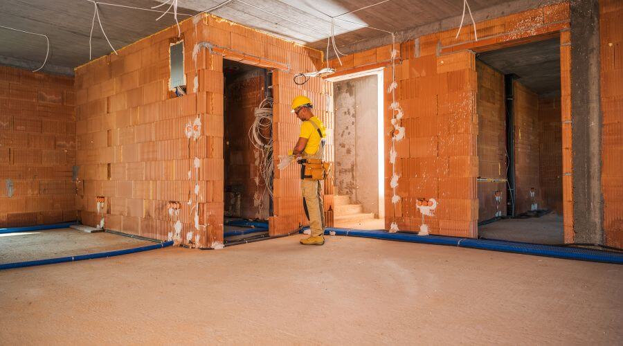 Expert top industrial roofings services in Oakwood, IL